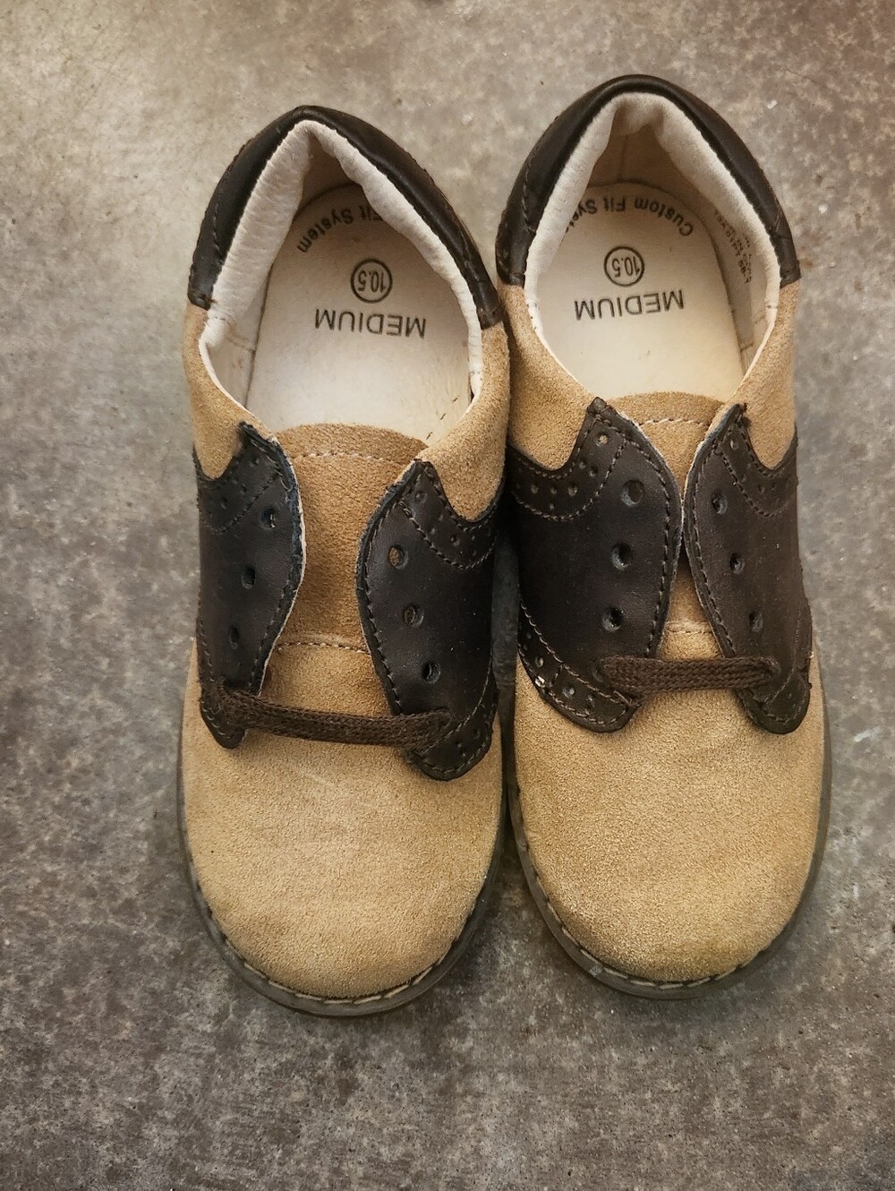 FootMates Two-Tone Tan and Dark Brown Kids Dress Shoes